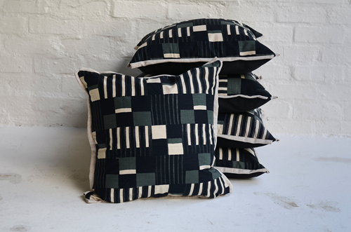 042 Black and White cushions